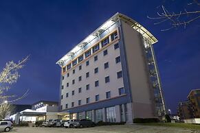 Blu Arena Hotel