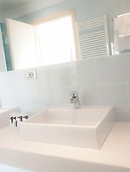 Blu Arena Hotel