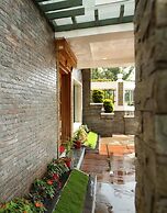 Elysium Gardens Hill Resorts