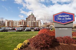 Hampton Inn & Suites Hartford/East Hartford