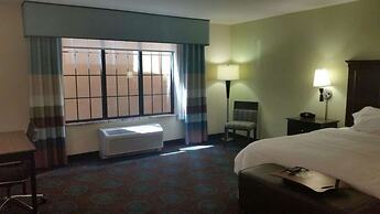 Hampton Inn & Suites St. Cloud, MN