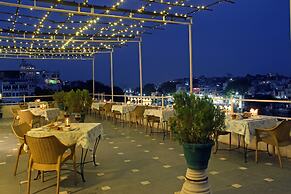 Hotel Sarovar on Lake Pichola