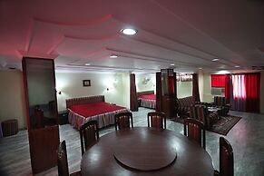 Hotel Padmini Palace