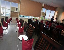 Hotel Padmini Palace