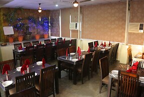 Hotel Padmini Palace