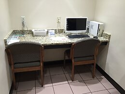 Red Roof Inn & Suites Commerce - Athens