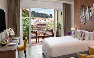 Avani Ao Nang Cliff Krabi Resort