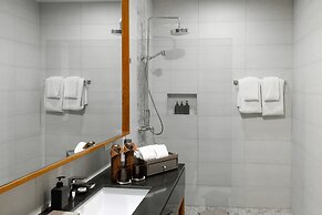 Avani Ao Nang Cliff Krabi Resort