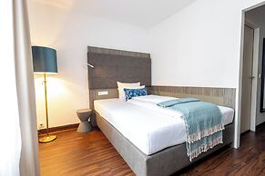 CASCADA Rheine by Hackmann