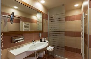 Leonardo Hotel Lago di Garda – Wellness and Spa