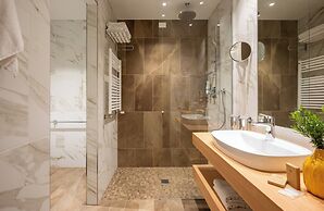 Leonardo Hotel Lago di Garda – Wellness and Spa