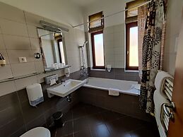Boutique Hotel Sopianae