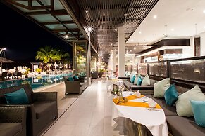 Cape Sienna Gourmet Hotel & Villas