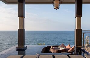 Cape Sienna Gourmet Hotel & Villas