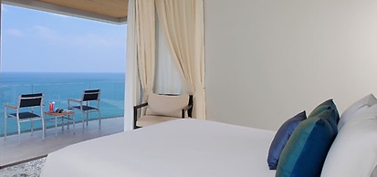 Cape Sienna Gourmet Hotel & Villas