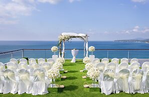 Cape Sienna Gourmet Hotel & Villas