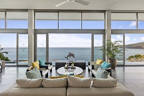 Cape Sienna Gourmet Hotel & Villas