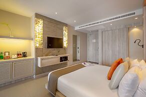 Cape Sienna Gourmet Hotel & Villas