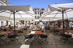 The Pucic Palace