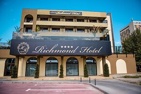 Richmond Hotel