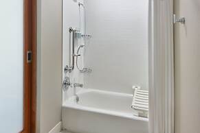 SpringHill Suites by Marriott Atlanta Airport Gateway