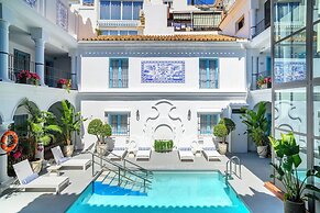 La Fonda Hotel