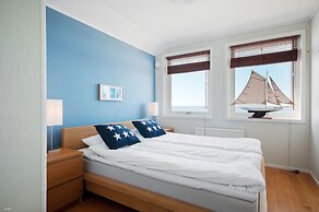 Byxelkroks Marina Sea Resort