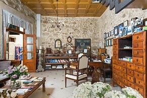 Avli Lounge Apartments