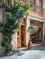 Avli Lounge Apartments