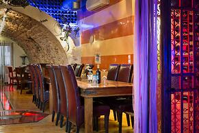 Avli Lounge Apartments