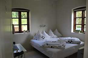 Munkebjerg Bed & Breakfast