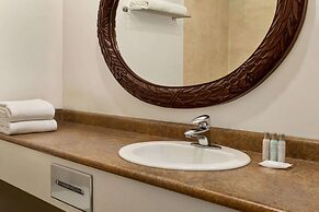 Travelodge by Wyndham Dawson Creek