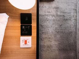 ibis Belfast City Centre