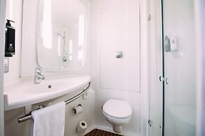 ibis Belfast City Centre