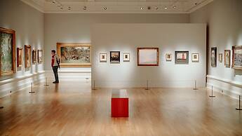 ibis Belfast City Centre