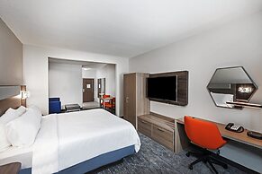 Holiday Inn Express Hotel & Suites - Houston Space Center by IHG