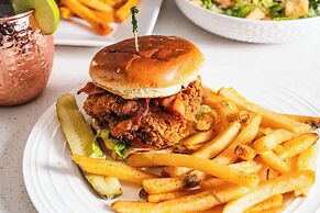 Holiday Inn Hou Energy Corridor Eldridge by IHG