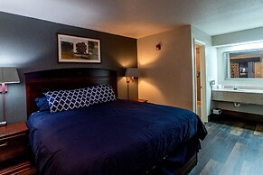 Magnolia Inn And Suites