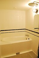 Hotel The Knot Yokohama