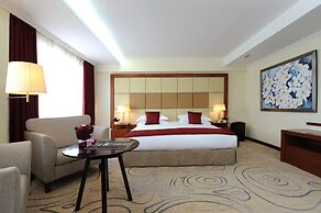 Kempinski Hotel Khan Palace