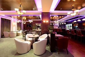 Kempinski Hotel Khan Palace