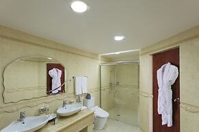 Kempinski Hotel Khan Palace