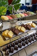 Kempinski Hotel Khan Palace