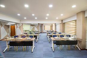 Kempinski Hotel Khan Palace