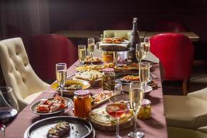 Kempinski Hotel Khan Palace