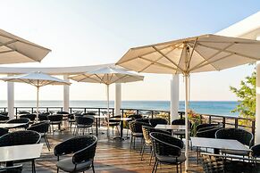 Calypso Beach Hotel