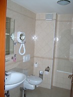 Hotel Laguna