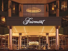 Fairmont Nile City, Cairo