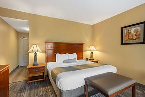 Best Western Plus University Park Inn & Suites