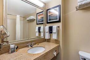 Best Western Plus University Park Inn & Suites